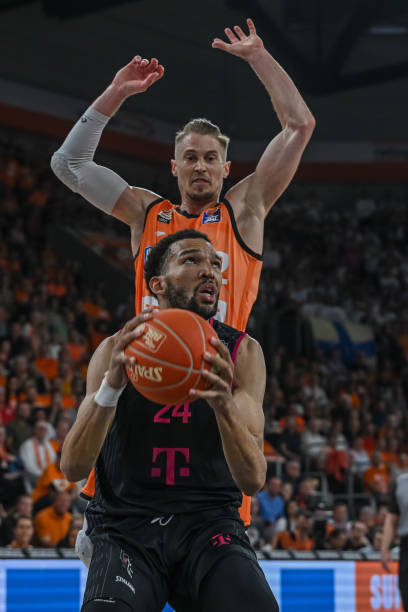 在比赛期间 在比赛期间