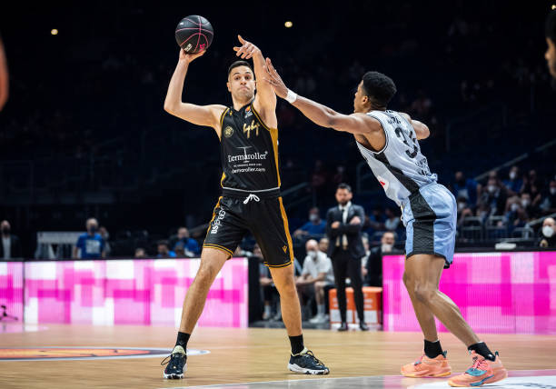 得如此积极 得如此积极