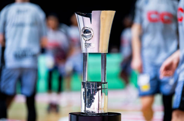 德布劳内和 德布劳内和